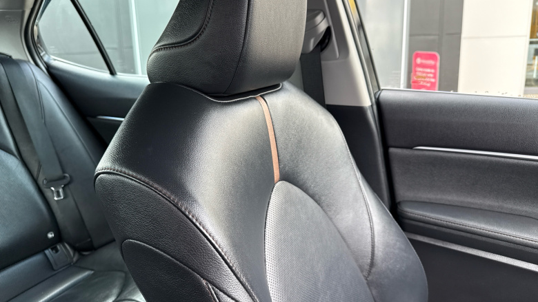 Toyota Camry 2.5 VVT-i Hybrid Excel 4dr CVT Hybrid Saloon